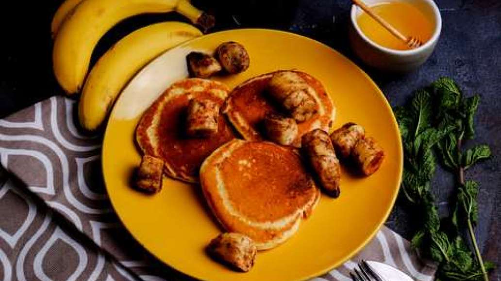 Шаг 4 - Блинчики-панкейки мексиканские с кукурузной мукой, бананом и корицей