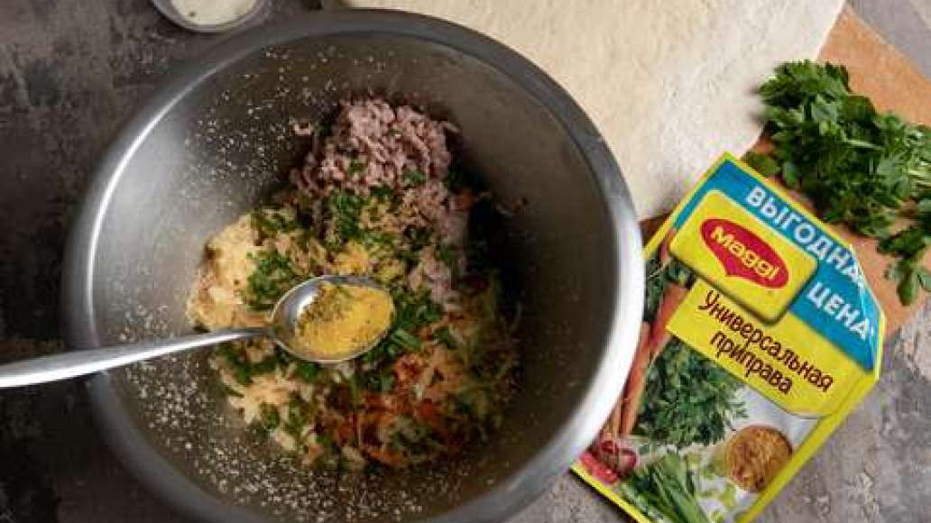 Шаг 2 - Мясной пирог с кабачком