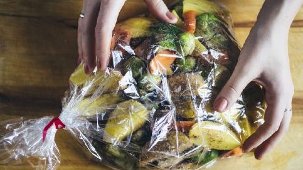 Шаг 5 - Запеченный картофель с морковью и зелеными овощами