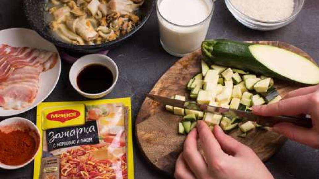 Шаг 1 - Суп с морепродуктами бостонский