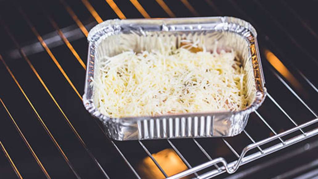 Шаг 3 - Ароматная курица по-французски в духовке