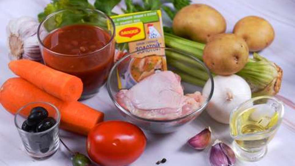 Шаг 1 - Солянка на курином бульоне