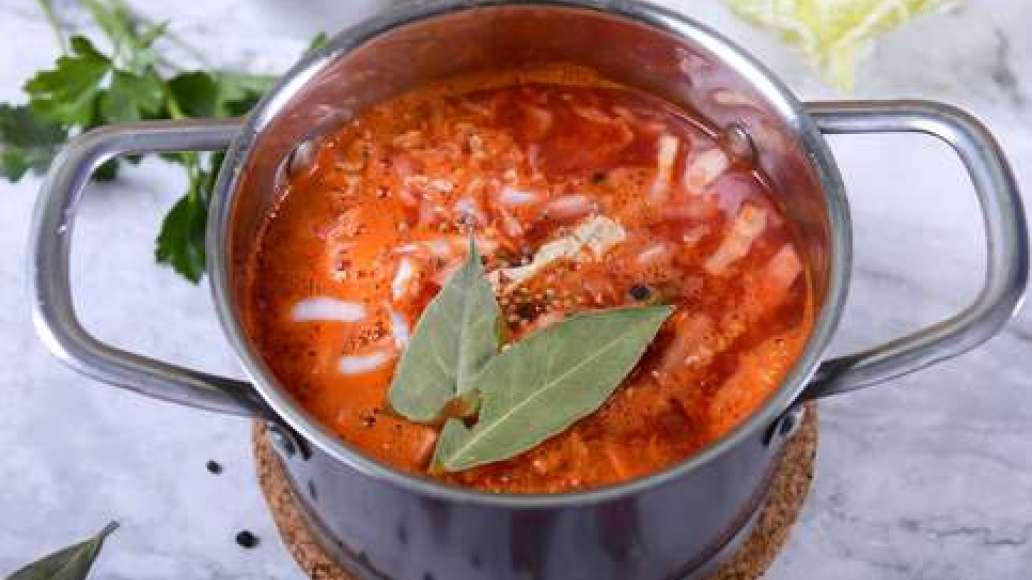 Шаг 6 - Борщ с пекинской капустой