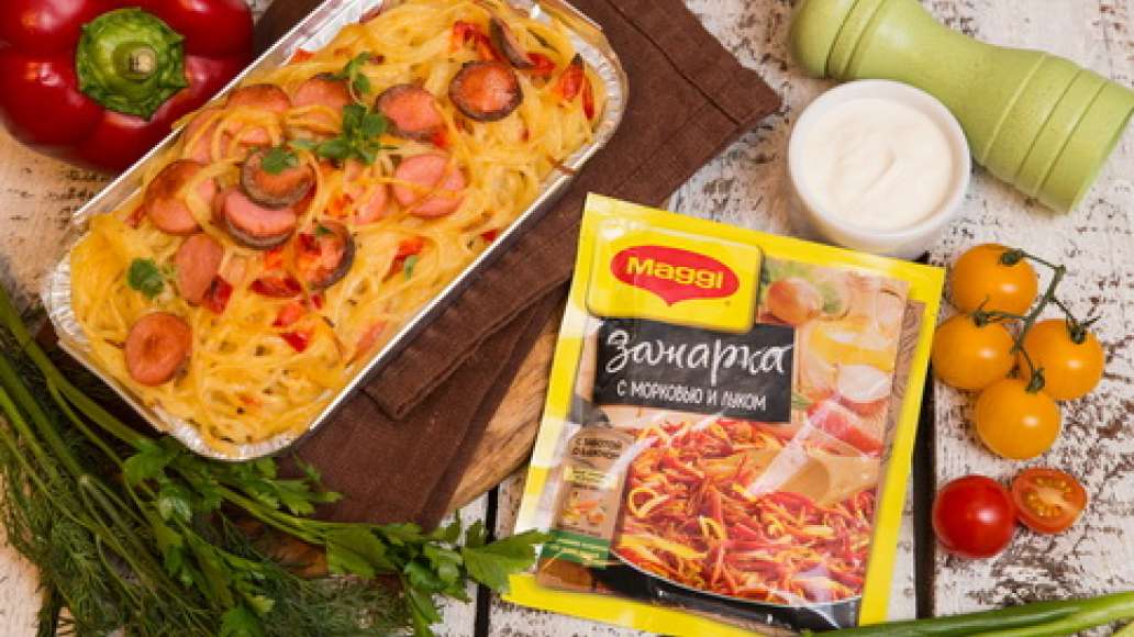 Шаг 4 - Запеканка с сосисками и макаронами