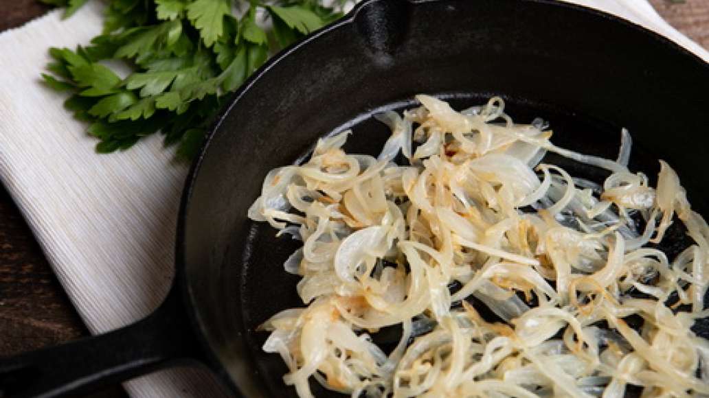 Шаг 2 - Солянка зимняя с курицей и сушеными грибами