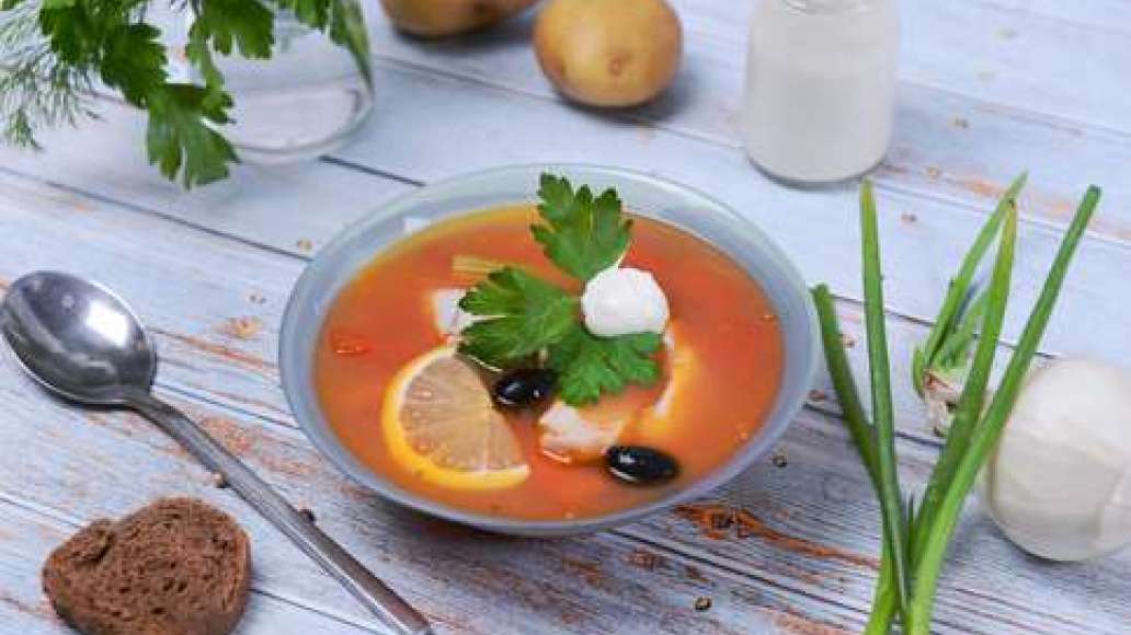 Шаг 7 - Солянка с фасолью и курицей