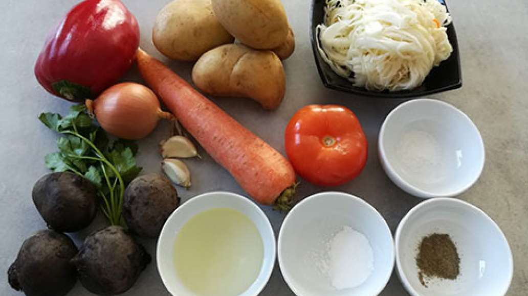 Шаг 1 - Постный борщ с квашеной капустой