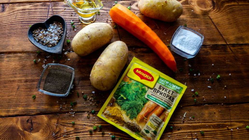 Шаг 1 - Запеченные картофель и морковь