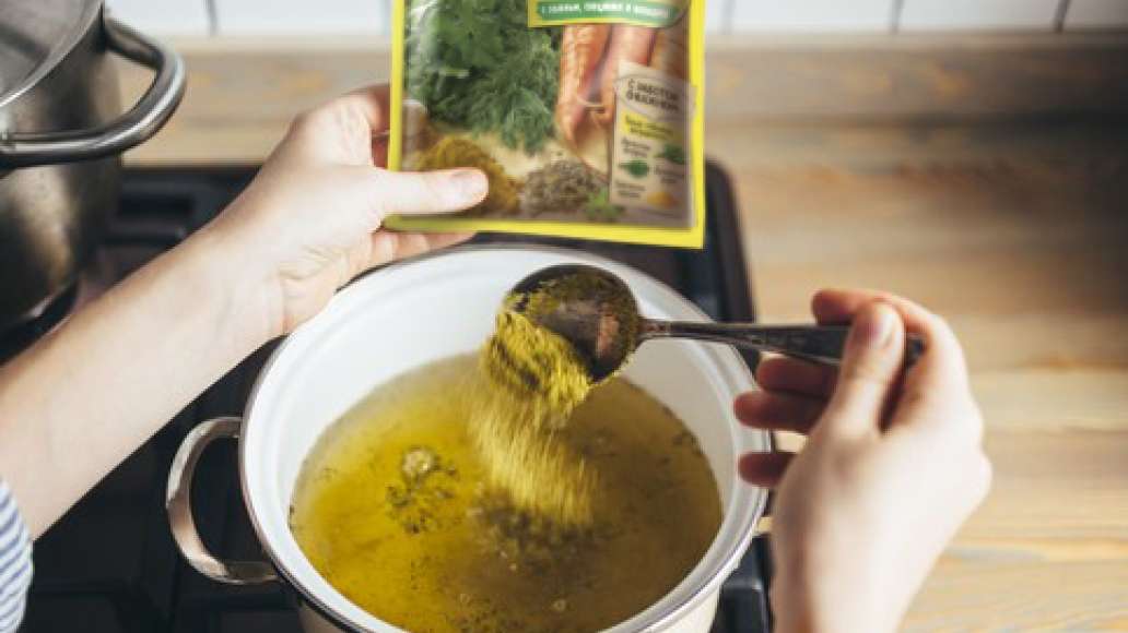 Шаг 4 - Капуста квашеная с приправой maggi®