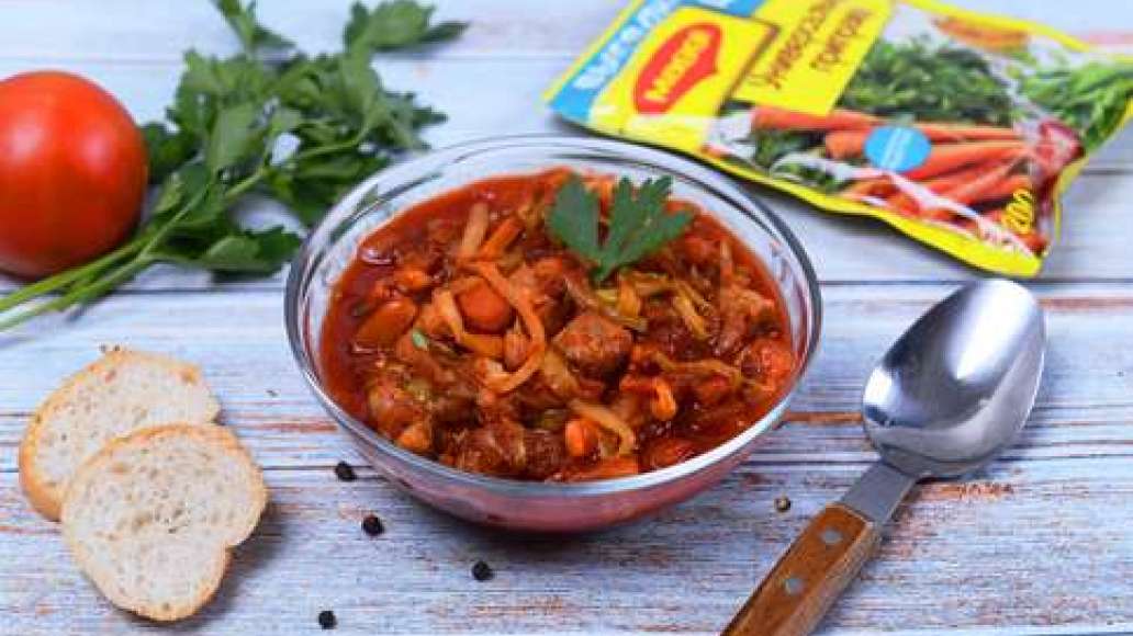 Шаг 6 - Солянка с мясом в казане