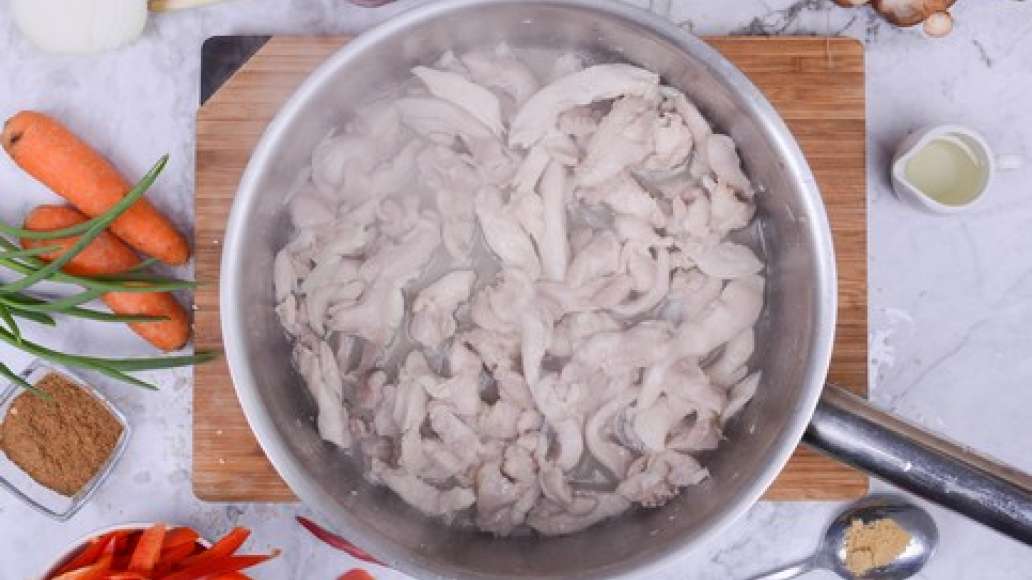 Шаг 3 - Пикантная курица по-корейски с фунчозой