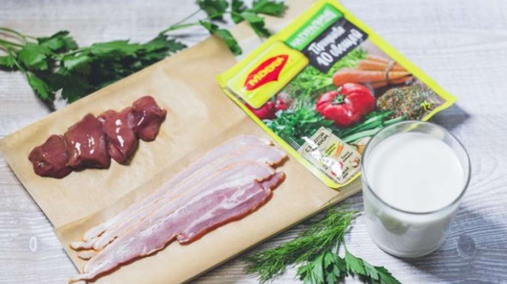 Шаг 1 - Шашлычок из куриной печени с беконом