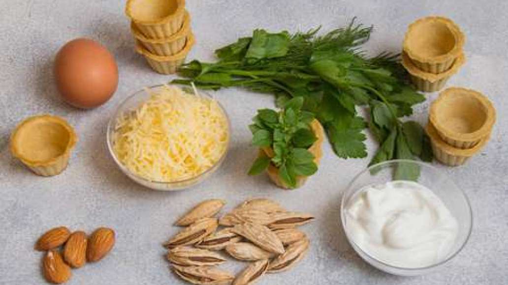 Шаг 1 - Вкусные тарталетки с  сыром