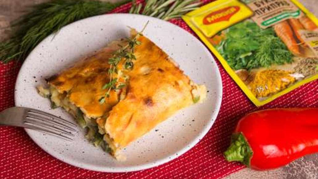 Шаг 5 - Рулет из слоёного теста постный с картофелем и грибами