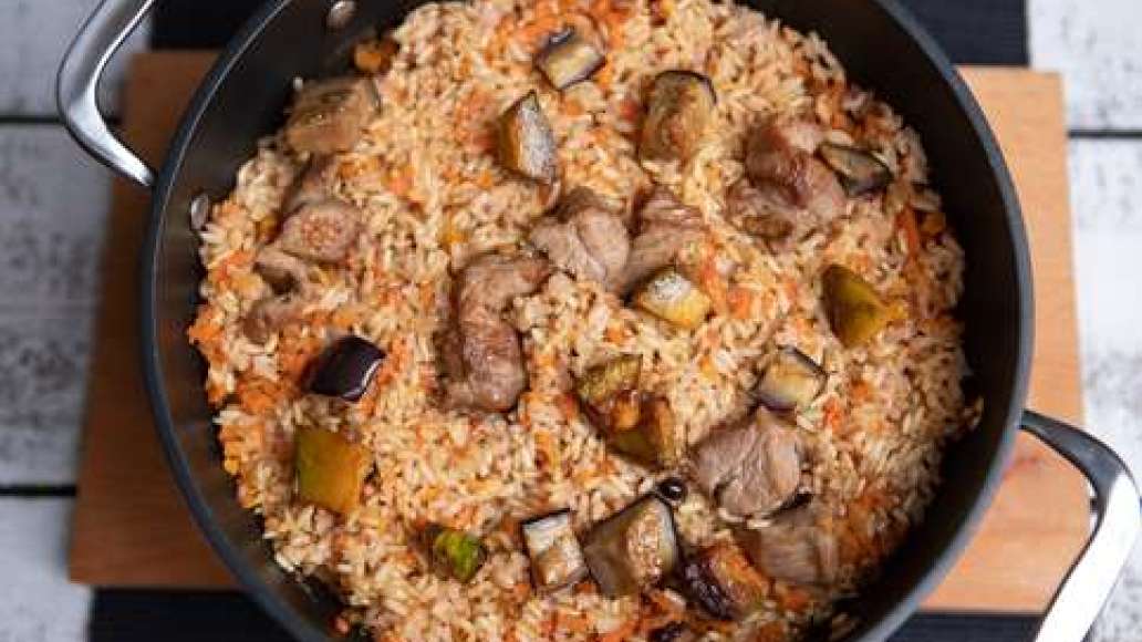Шаг 3 - Плов в казане душистый с бурым рисом, индейкой и тыквой