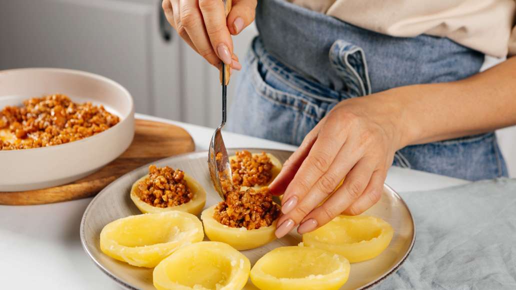 Шаг 5 - Фаршированный мясом картофель по-итальянски