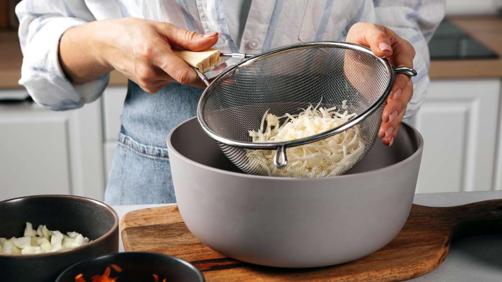 Шаг 1 - Запечённые ленивые голубцы из куриного фарша без риса
