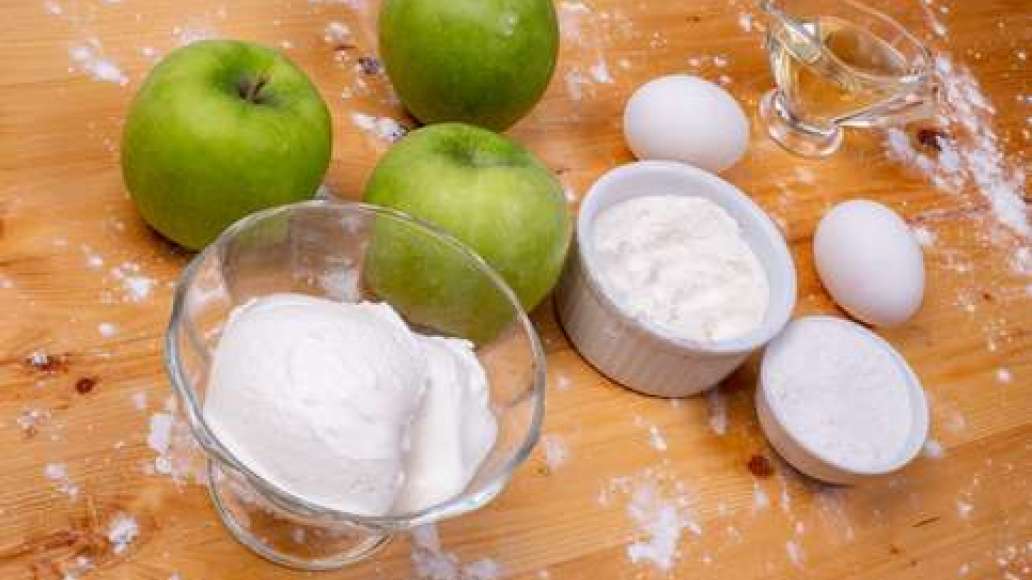 Шаг 1 - Шарлотка с хрустящей корочкой