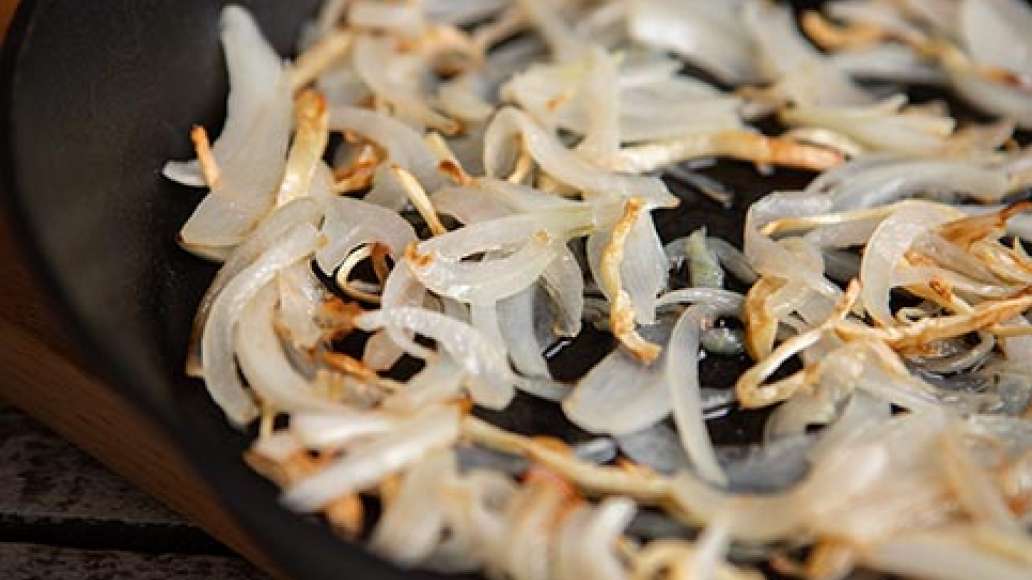 Шаг 2 - Солянка по-деревенски с курицей и овощами