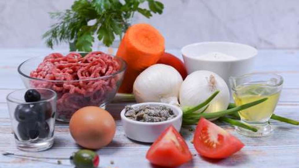 Шаг 1 - Солянка с каперсами