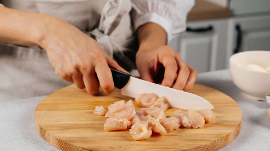 Шаг 2 - Сливочный суп с сырными фрикадельками
