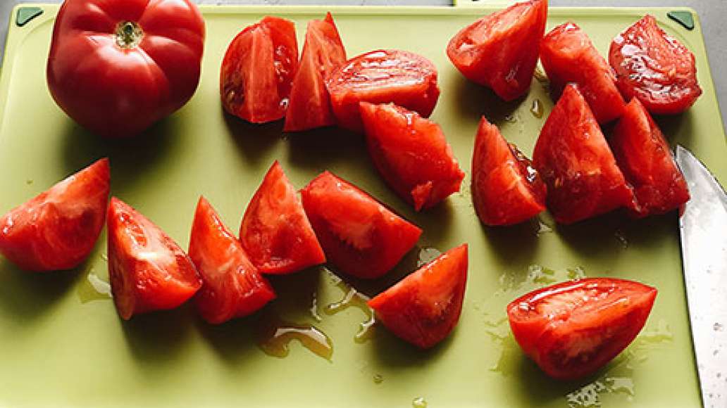Шаг 2 - Легкий и вкусный салат к праздничному пасхальному столу