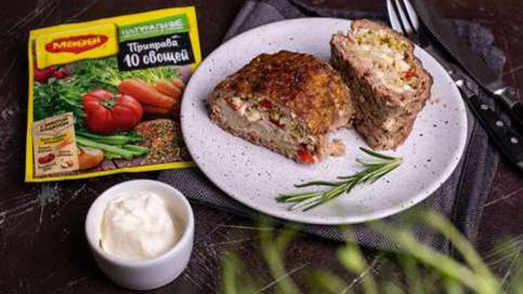 Шаг 5 - Мясной рулет из говядины и свинины с овощами