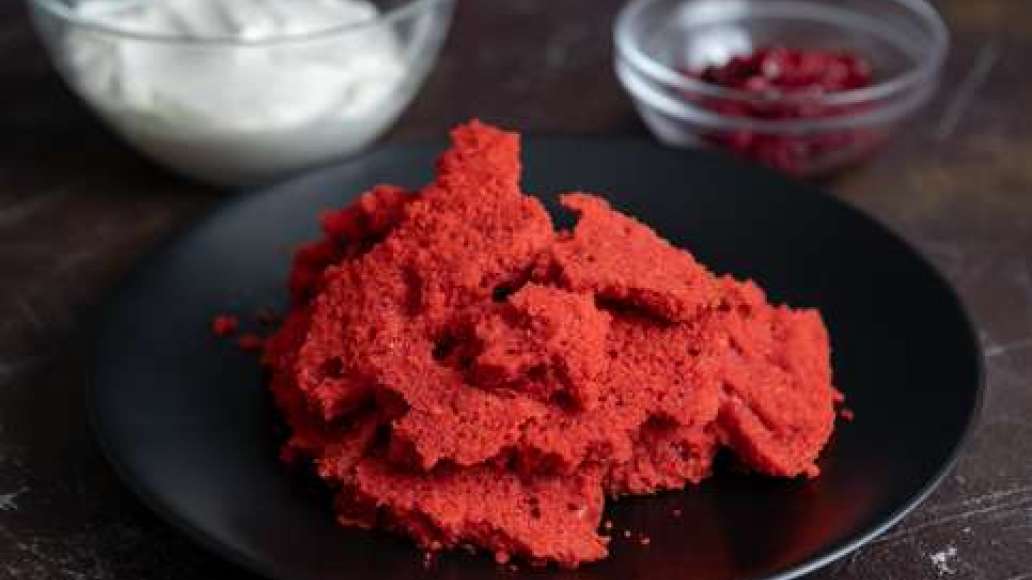 Шаг 3 - Торт  панчо алый с вишней и гранатом