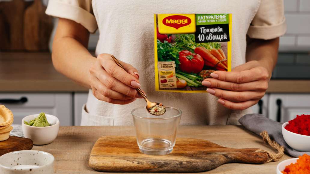 MAGGI® Приправу 10 овощей развести в теплой воде и настоять 2-3 минуты. MAGGI® Приправу 10 овощей развести в теплой воде и настоять 2-3 минуты.