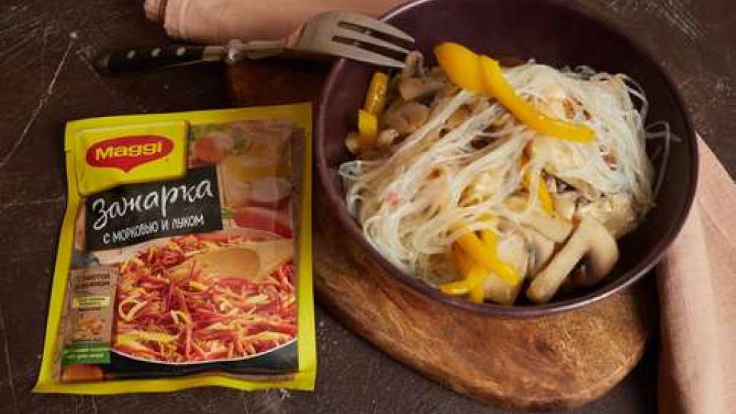 Разложить на тарелки и подавать к рыбным или мясным блюдам или как самостоятельное блюдо. Отдельно подать различные соусы, оптимально соевый соус. Разложить на тарелки и подавать к рыбным или мясным блюдам или как самостоятельное блюдо. Отдельно подать различные соусы, оптимально соевый соус.