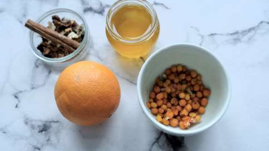 Подготовить все ингредиенты для чая. Специи можно взять любые по вкусу. Подготовить все ингредиенты для чая. Специи можно взять любые по вкусу.