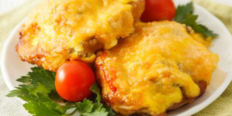 Котлеты, запеченные с помидорами - рецепт приготовления с фото от Maggi.ru
