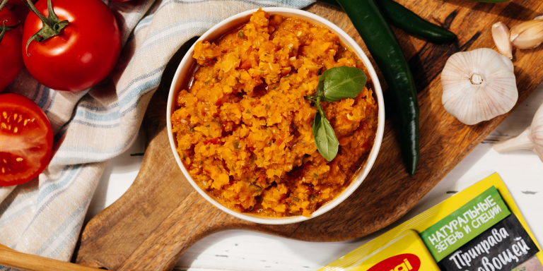Классическая солянка с капустой и сосисками - рецепт с фото от Магги