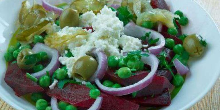 Салат из свеклы с зеленым горошком - рецепт приготовления с фото от Maggi.ru