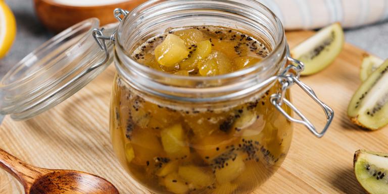 Кисло-сладкое варенье из яблок и киви на зиму - рецепт приготовления с фото от Maggi.ru