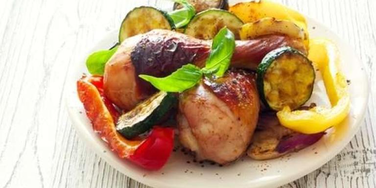 Вкусная курица с овощами в духовке— рецепт курицы с овощами | maggi.ru