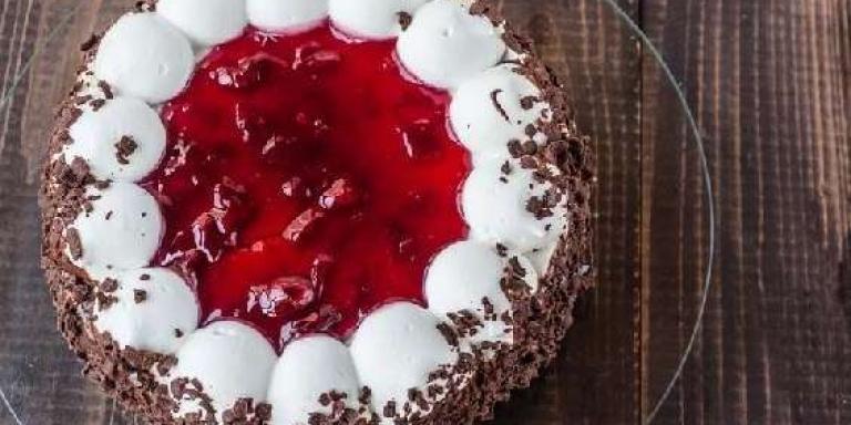 Торт с малиновым джемом — рецепт с фото от Maggi.ru