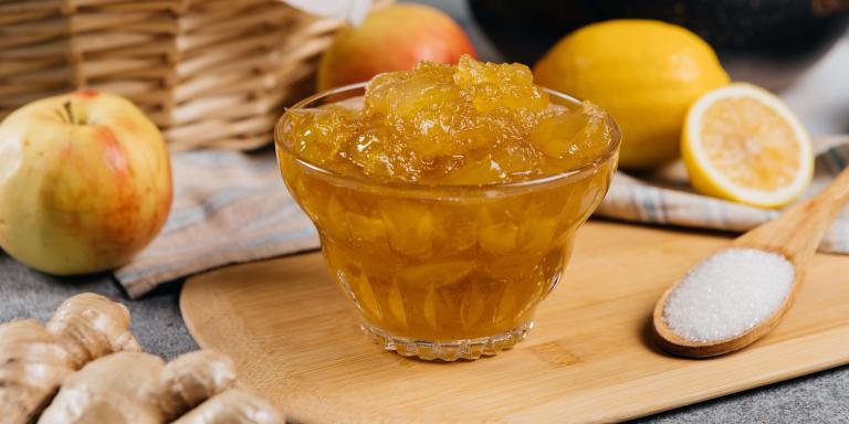 Целебное яблочное варенье с лимоном и свежим имбирем: рецепт с фото