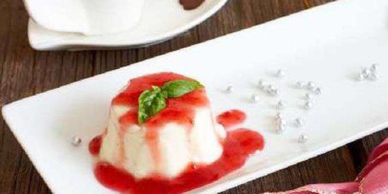 Итальянский десерт панакота - рецепт приготовления с фото от Maggi.ru