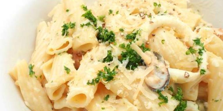 Макароны с морепродуктами в сливочном соусе - рецепт с фото от Магги