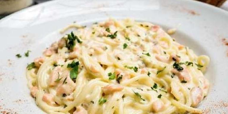 Спагетти с лососем - рецепт приготовления с фото от Maggi.ru