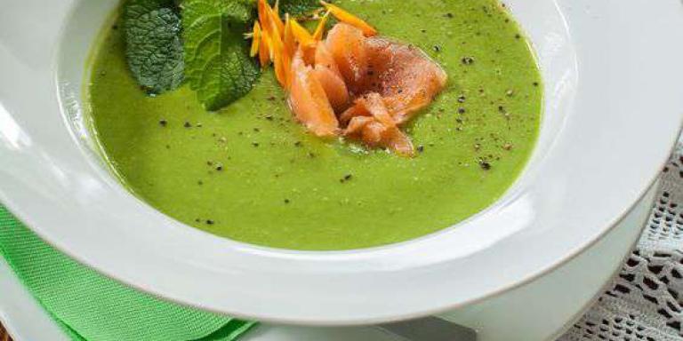 Гороховый суп с копченым лососем - рецепт приготовления с фото от Maggi.ru