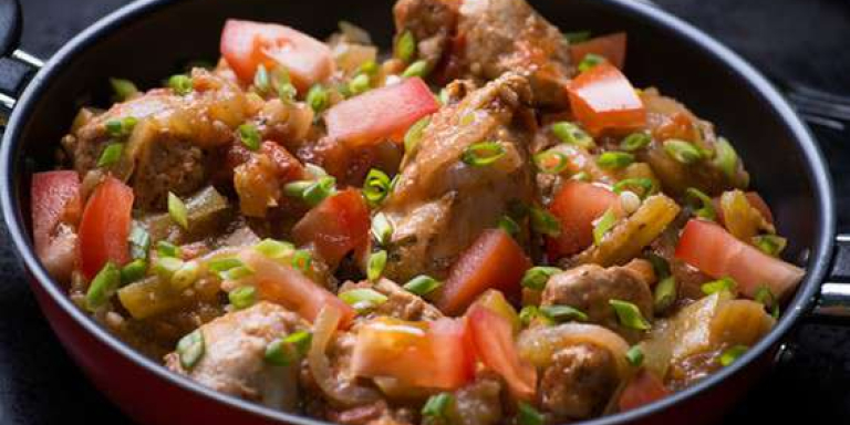 Рагу с курицей и овощами фото