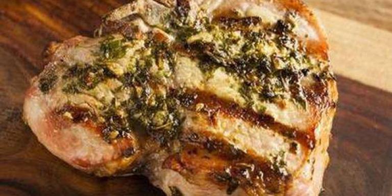 Свиной стейк на гриле в травяном маринаде - рецепт с фото от Магги