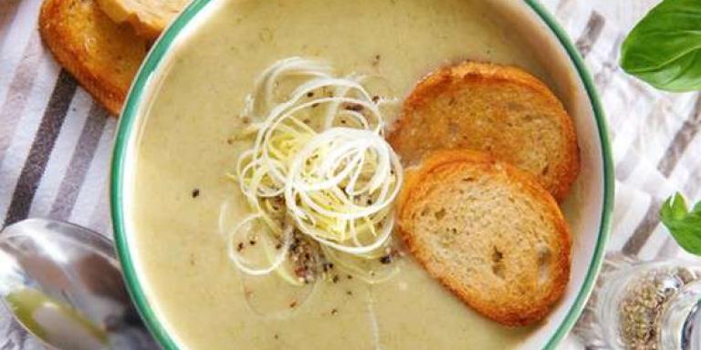 Крем-суп из лука-порея и сыра - рецепт приготовления с фото от Maggi.ru