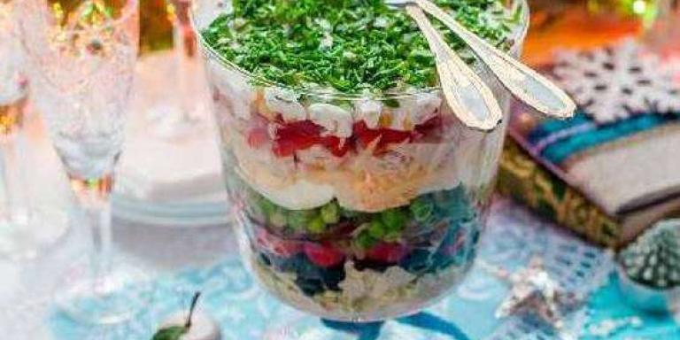 Оригинальный праздничный слоёный салат - рецепт приготовления с фото от Maggi.ru