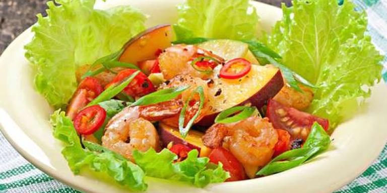 Салат с персиками и креветками на 3 порции - пошаговый рецепт с фото