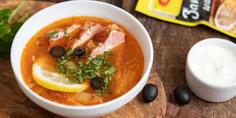 Суп солянка ароматная с травами и свининой - рецепт с фото от Магги