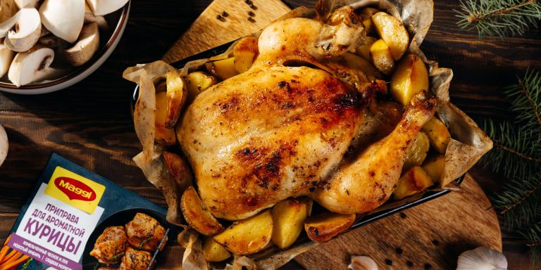 Запечённая в духовке курица, фаршированная шампиньонами: рецепт с фото
