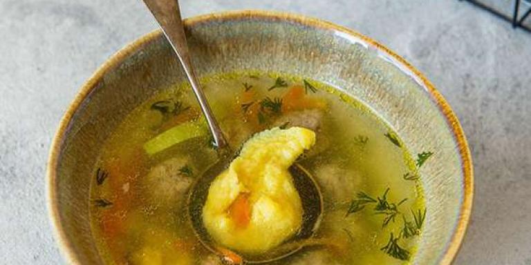 Вкусный суп с фрикадельками и клецками - рецепт приготовления с фото от Maggi.ru